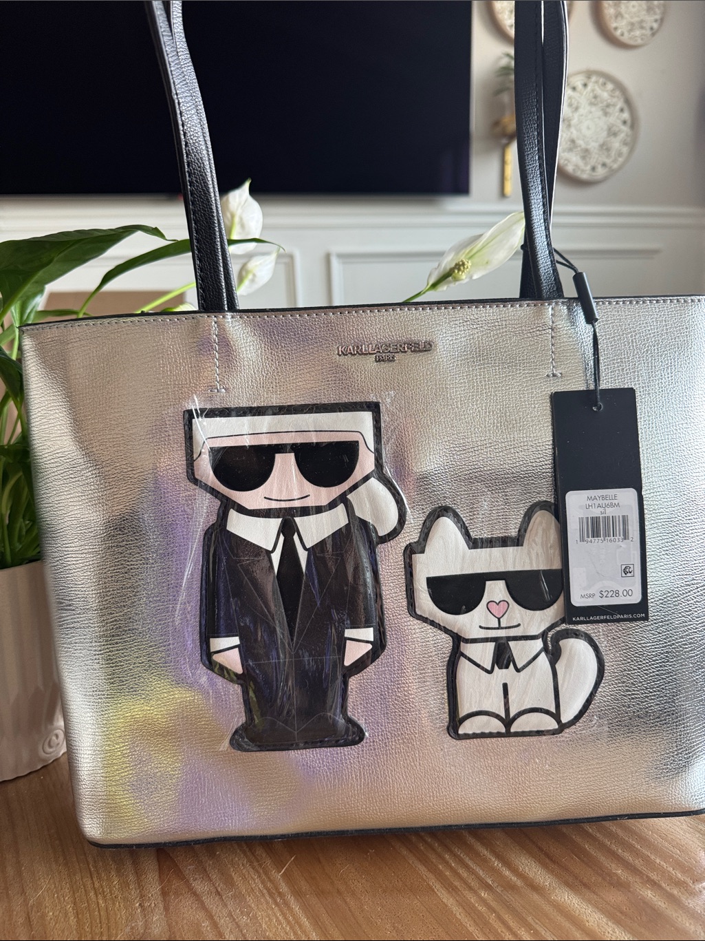 Karl Lagerfeld Silver Tote With Cartoon Karl & Choupette Appliqus